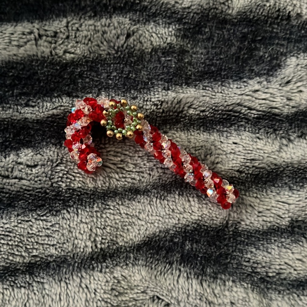 Candy Cane Pin - Picture 6 of 7